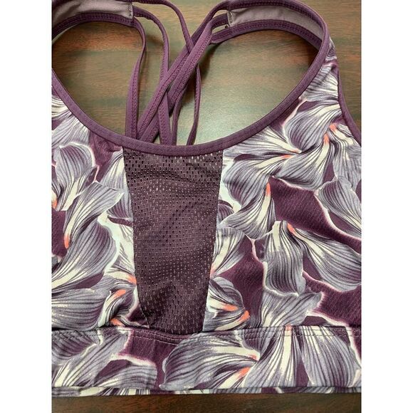 Floral Print Strappy Ventilated Sports Bra in Dark Berry - Picture 2 of 9